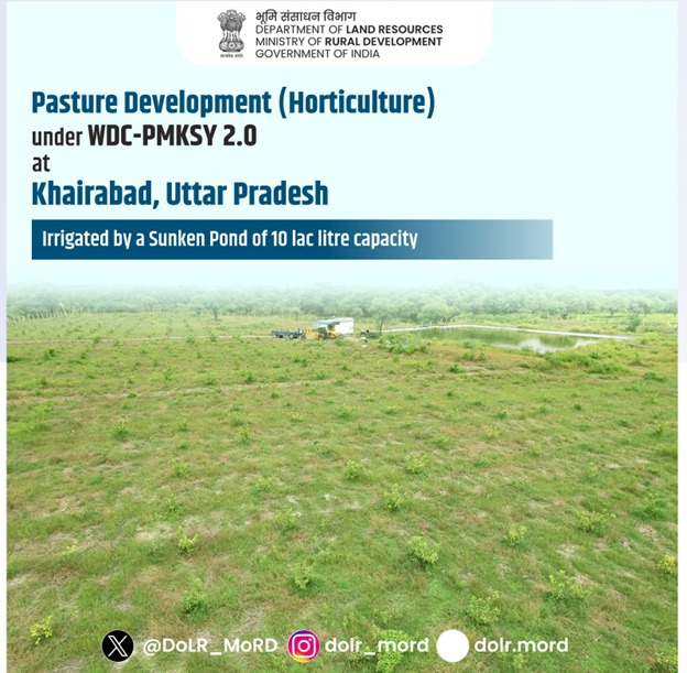 DoLR_MoRD's tweet photo. Pasture development is a practice for profitable livestock production providing animal forage grasses, legumes and it keeps the soil healthy.
#PastureDevelopment #WatershedManagement #WatershedDevelopment #Watershed #Livestock #DoLR #WDCPMKSY #UttarPradesh https://t.co/90sJ1vXKDn
