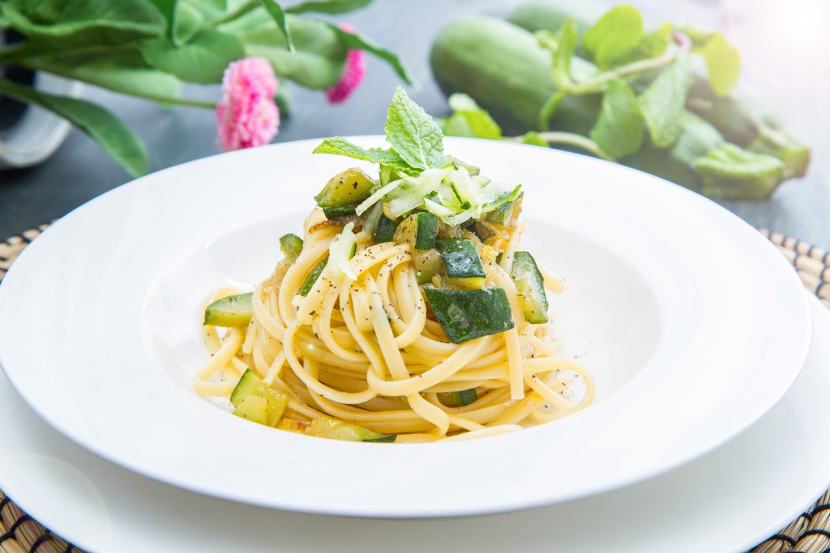 IPO pasta makers participate in the 100billion meal challenge to donate a plate of pasta to the needy #WorldPastaDay #IPO