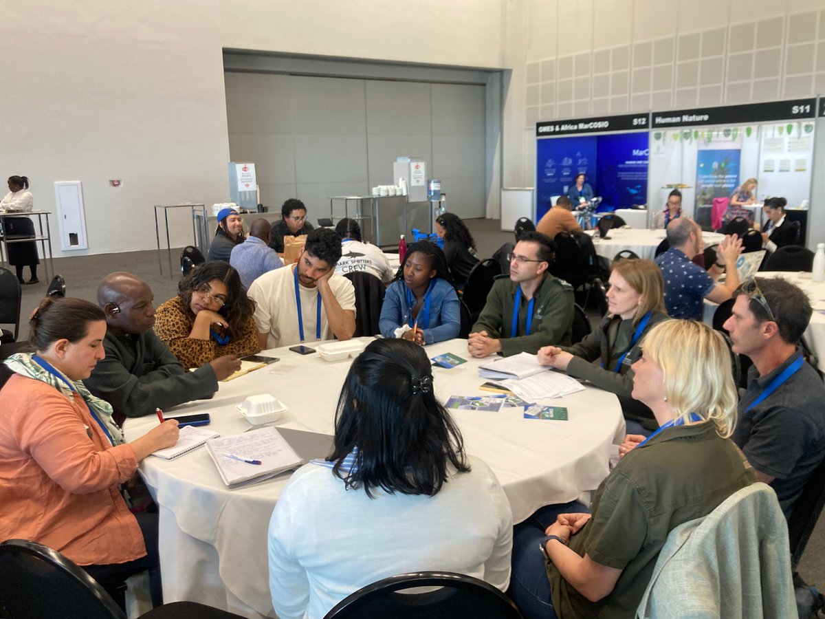 FranceCapeTown's tweet photo. 🌊 At the 7️⃣th International Marine Conservation Congress, @OFBiodiversite highlighted collaboration with 🇿🇦 @SANParks & 🇸🇳 @damcp_celinfo to achieve the #30x30 target—protecting 30% of oceans by 2030
🚀 Next milestones: #UNOC3 (🇫🇷 2025) & #IMPAC6 (🇸🇳 2027)
@frenchembassyza https://t.co/YijPy78rU9