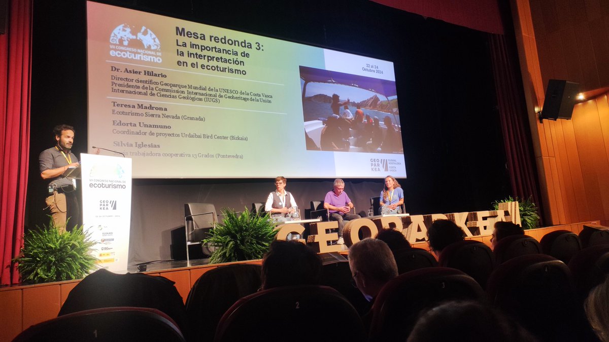 Arranca la mesa redonda sobre la importancia de la interpretación en el #ecoturismo. Y tú, ¿crees que el storytelling y la interpretación son importantes? #congresoecoturismo24