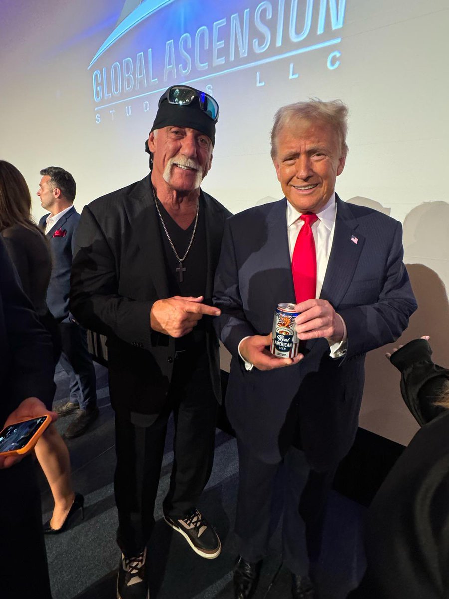 Hulk Hogan (@hulkhogan) on Twitter photo Doesn’t get any more American than this, brother <a href="/realDonaldTrump/">Donald J. Trump</a>
#realamericanbeer Doesn’t get any more American than this, brother <a href="/realDonaldTrump/">Donald J. Trump</a>
#realamericanbeer