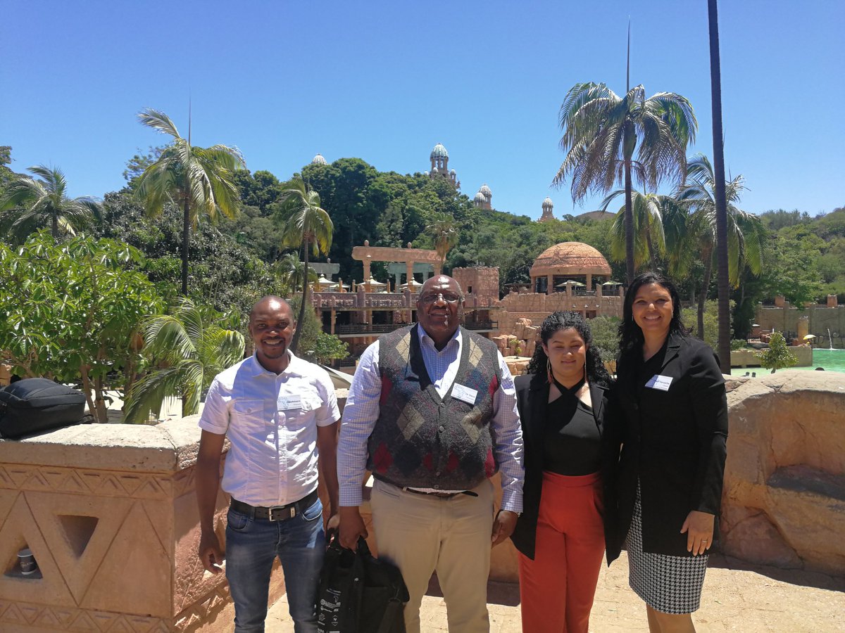 Veruscha tweet media