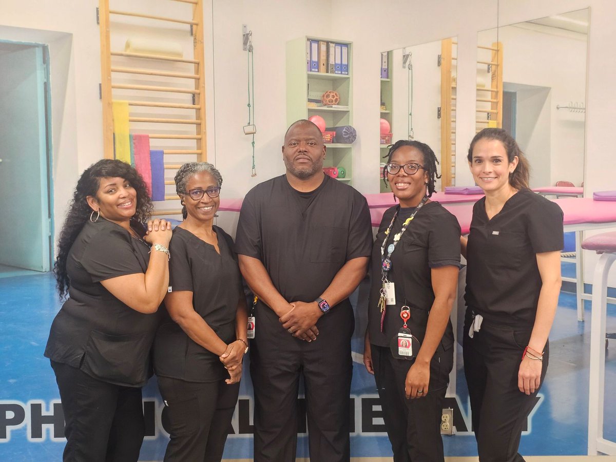 BlansonCTEHOSA (@ctehosa) on Twitter photo Twin Day for Red Ribbon Week <a href="/BlansonCTEHS/">Blanson CTE HS</a> . The Health Science Team had to take a picture to mark this momentous event! <a href="/firedawgque/">firedawgque</a> Twin Day for Red Ribbon Week <a href="/BlansonCTEHS/">Blanson CTE HS</a> . The Health Science Team had to take a picture to mark this momentous event! <a href="/firedawgque/">firedawgque</a>