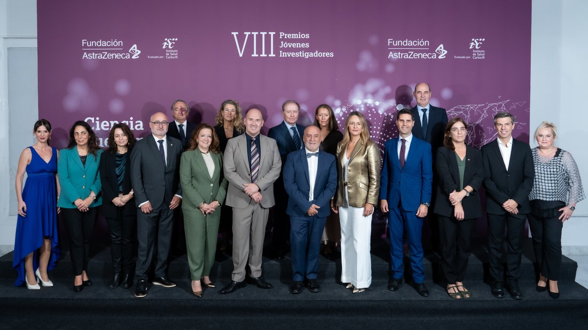 INCLIVA (@incliva_iis) on Twitter photo 🗞️ Un innovador proyecto sobre la ferropenia en pacientes con síndrome coronario agudo de INCLIVA-<a href="/GVAclinic/">Hospital Clínic de València</a>, premiado con una beca de 225.000 euros por la Fundación AstraZeneca en los VIII Premios Jóvenes Investigadores
🔗 incliva.es/un-innovador-p… 🗞️ Un innovador proyecto sobre la ferropenia en pacientes con síndrome coronario agudo de INCLIVA-<a href="/GVAclinic/">Hospital Clínic de València</a>, premiado con una beca de 225.000 euros por la Fundación AstraZeneca en los VIII Premios Jóvenes Investigadores
🔗 incliva.es/un-innovador-p…