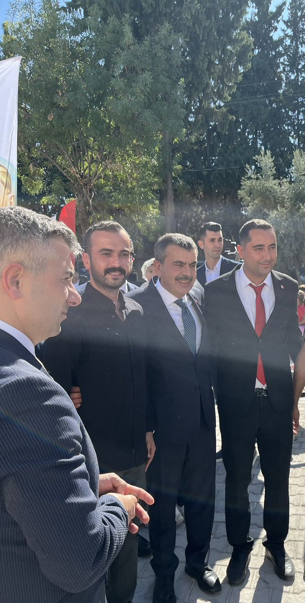 incitraders's tweet photo. Hatay MEB Hayat Bilgisi Öğretmeni Cem Deniz Koval @cemdenizkoval : Mülakat sonuçları bir iki güne açıklanıyor bir aksilik olmazsa. Bakan Bey böyle söyledi.

#MülakatıYuvarlamalıAçıkla https://t.co/d4bv1WShOD