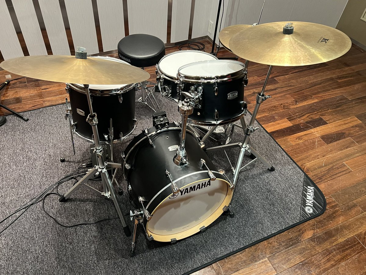 Yamahadrums_jp's tweet photo. ▪︎Yamaha Drums x Tour Custom Compact Kit ▪︎

今年発売の『Tour Custom Compact Kit』を中道みさきさんの演奏で動画撮影中。

近日公開予定。

#yamahadrums
#ヤマハ
#ドラム
#tourcustom
@misakibeat https://t.co/Oy6gQaAKOX