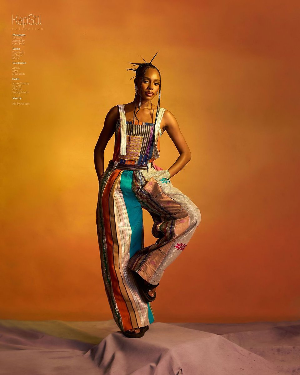 radrafrica's tweet photo. Photography and design for@moyeafrica’’s Kapsul Collection 🖤
October 2024
•
Photographer: @_theloba
Styling: @dayonupo
Models: Samuel U. Francis, Aduke, Ọbịanujunwaáku, IGBAYI
Make up: BBS
#radrloves https://t.co/oWqvqf7GBL