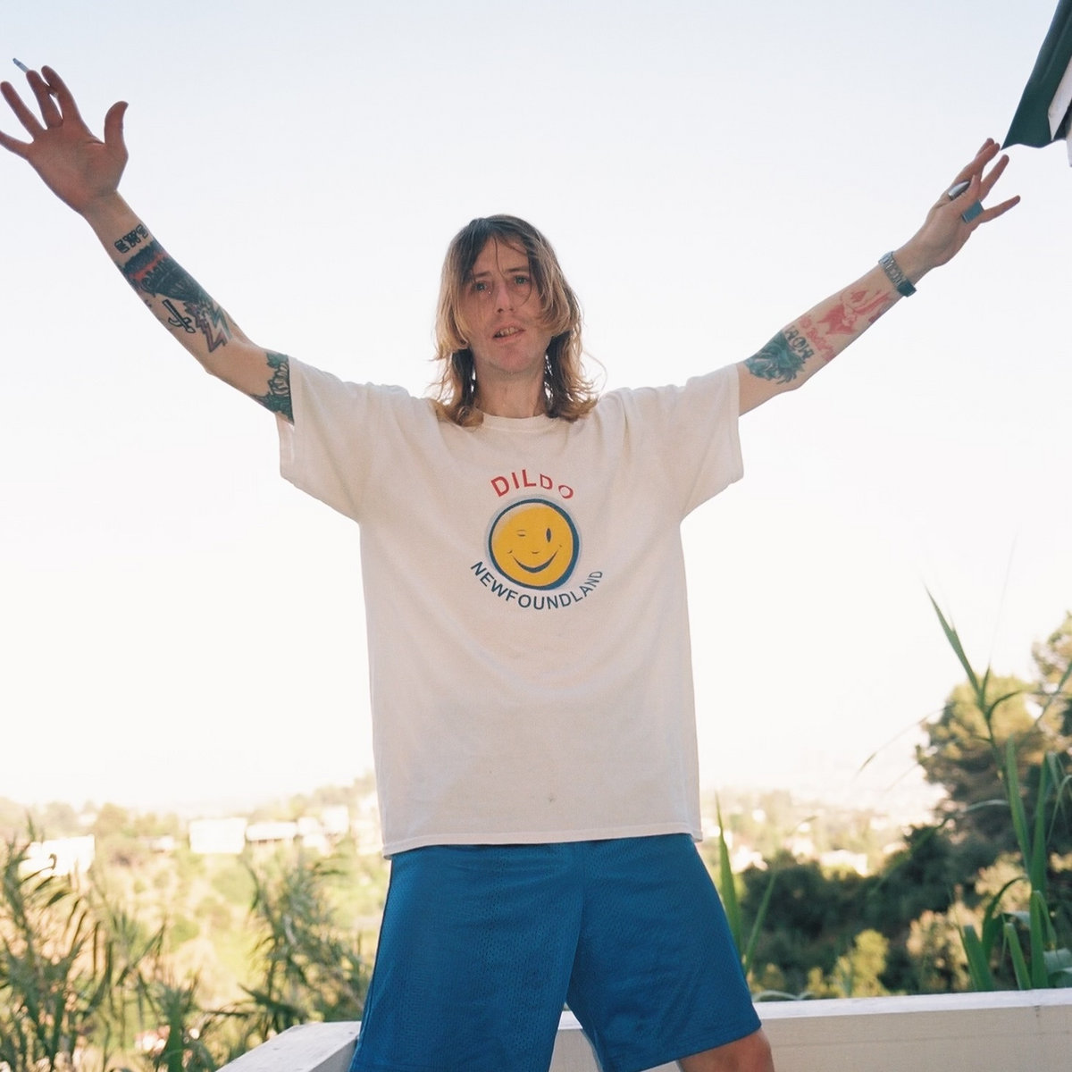 * indispensable du soir et miraculé * Christopher Owens / I Wanna Run Barefoot Through Your Hair dans la play list N°1645 de l'indépen-dance - mercredi 23/10/2024 à 9:00 PM CET sur @radio_pulsar - <a href="/Chri55yBaby/">Christopher David Owens</a>