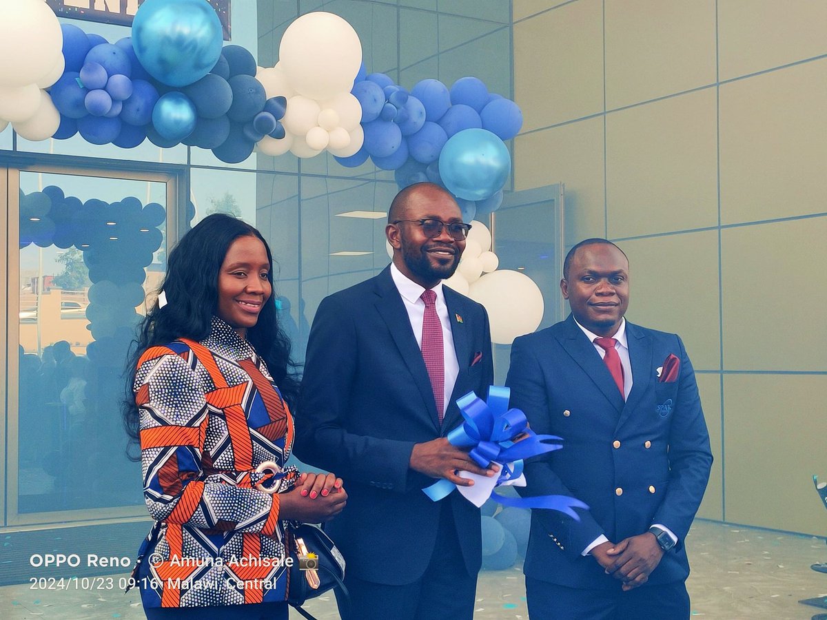 TibrahMw's tweet photo. @sparcsys officially launched their Office in Lilongwe. It's now official!!!!.
Check out some inspo!!!.
#SparcComplexWeek #SparcComplex #ITCompanyAfrica #InnovationHub #TechLaunch #BusinessGrowth https://t.co/66nKV0OHoO