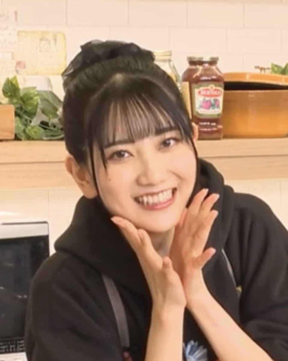 料理上手なやぶちゃん 薮島朱音さんがクッキングライブ「ピリッとやぶ