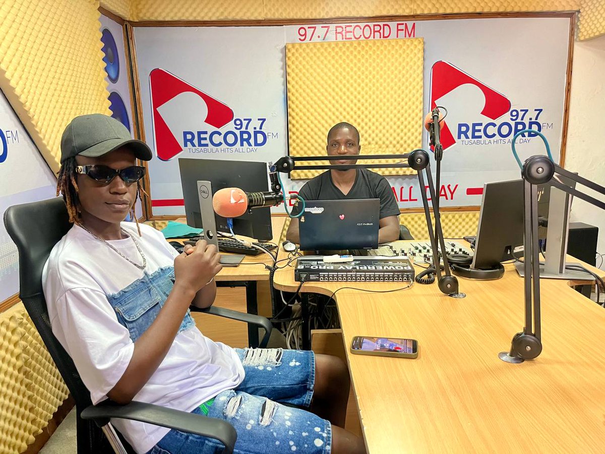 RecordFm977's tweet image. Catch Owe'mpologoma'etalya muddo Nandor Love UG live with @djnicknicholas  on #starfactory.  Tune in for an exclusive interview.