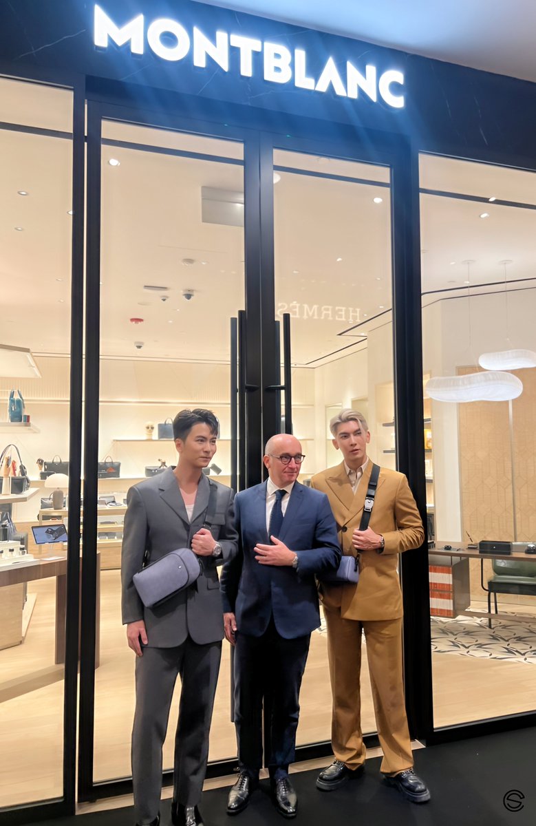 SolSkipperCo's tweet photo. 🤍🤍🤍

MEW OPENING BOUTIQUE

@MSuppasit 
#MontblancSGxMew 
#MewSuppasit https://t.co/BlxwBYOtnJ