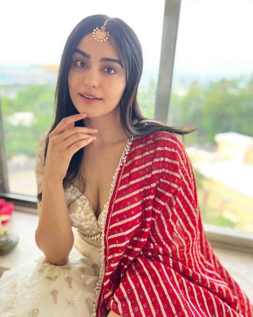 NHeroines's tweet photo. Drop Dead Gorgeous Miss #AdhaSharma New Clicks
#Heroine #KannadaActress #KannadaCinema #KannadaHeroines #NammaHeroines https://t.co/mifR9oZfKz