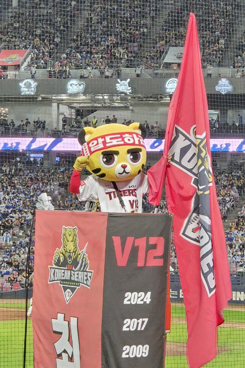 이것저것 보장하라!!!!
                       아무거나 규탄한다!!!!