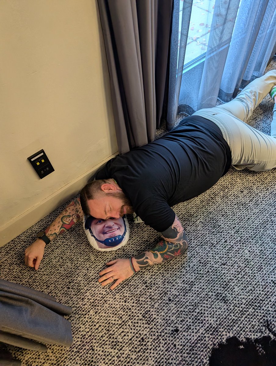 Jim Palmer (@wirelessjimp) on Twitter photo Major happenings at #WLPC in the back of the room. <a href="/JussiKiviniemi/">Wireless Janitor</a> from <a href="/HaminaWireless/">Hamina Wireless</a> just blew <a href="/Robb_404/">Robert Boardman</a> mind and he needed a cuddle nap with a new supportive friend Major happenings at #WLPC in the back of the room. <a href="/JussiKiviniemi/">Wireless Janitor</a> from <a href="/HaminaWireless/">Hamina Wireless</a> just blew <a href="/Robb_404/">Robert Boardman</a> mind and he needed a cuddle nap with a new supportive friend