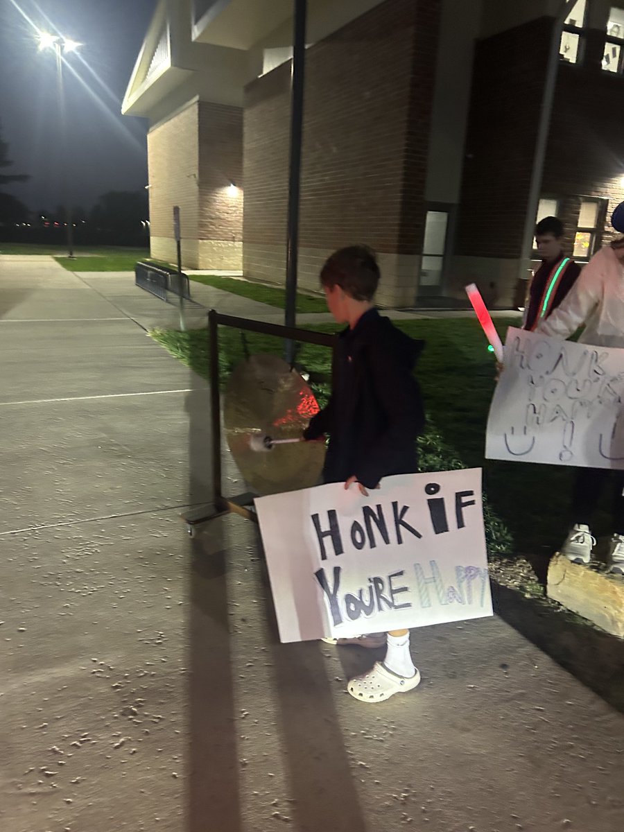 Liberty Middle (@libertyjaguars) on Twitter photo SO to the Kindness Crew! Their energy and positivity is a great way to start the day. The addition of the gong was a hit! <a href="/Newark_Schools/">Newark City Schools</a> SO to the Kindness Crew! Their energy and positivity is a great way to start the day. The addition of the gong was a hit! <a href="/Newark_Schools/">Newark City Schools</a>