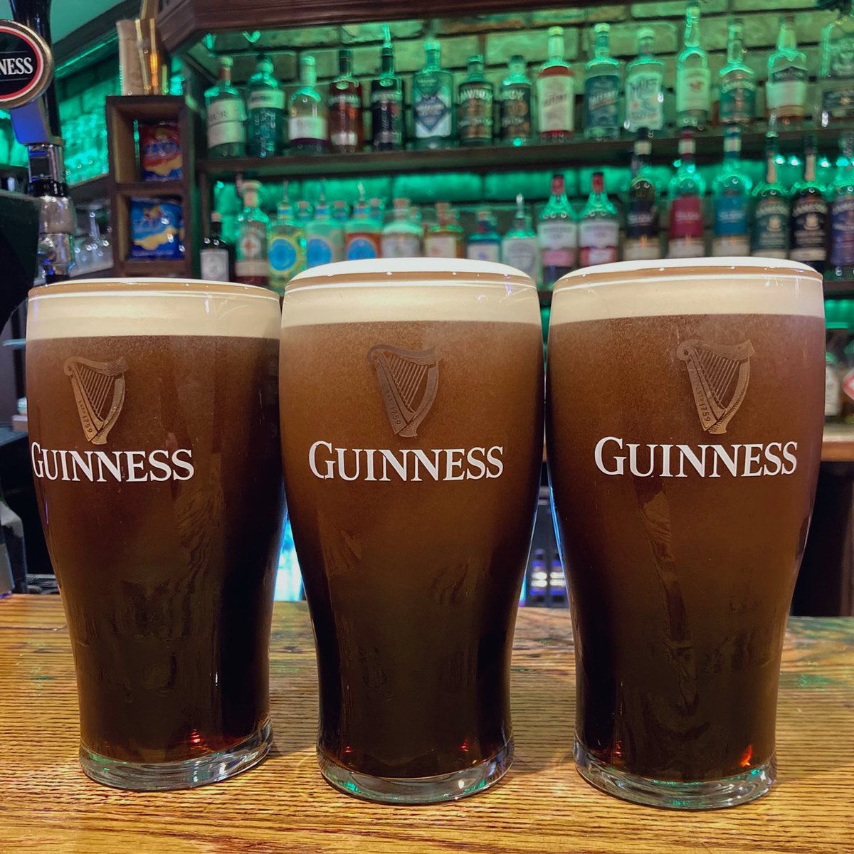 PintsO_Guinness's tweet photo. Mulligans, Manchester📍🏴󠁧󠁢󠁥󠁮󠁧󠁿
£7.30 a pint🫣 https://t.co/l6EYLtlkHb