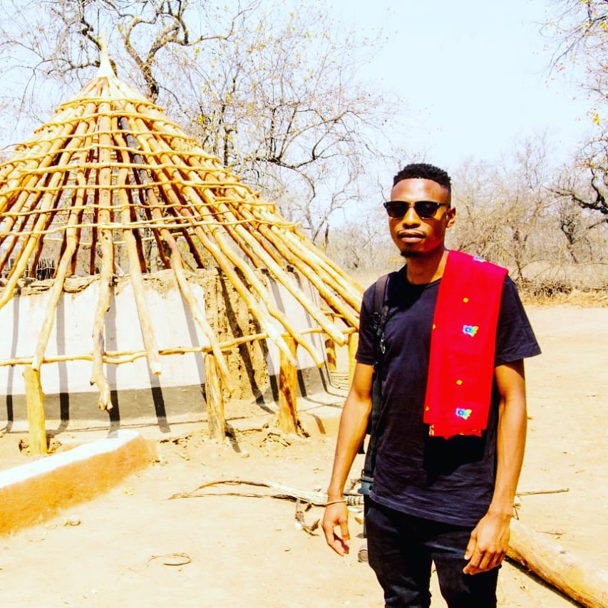 Ronnymiyambo's tweet photo. #Tsonga Man let's Gather here๐ค๐ฝ๐ค๐ฝ
#Vatsonga ๐ https://t.co/AyndCXNUiN
