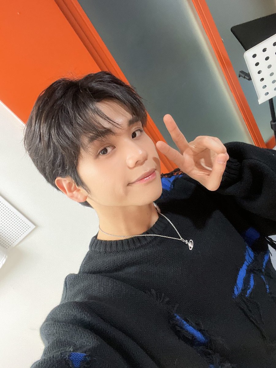 HORI7ONofficial's tweet image. 🐲 VINCI IN THE HOUSE 🐲