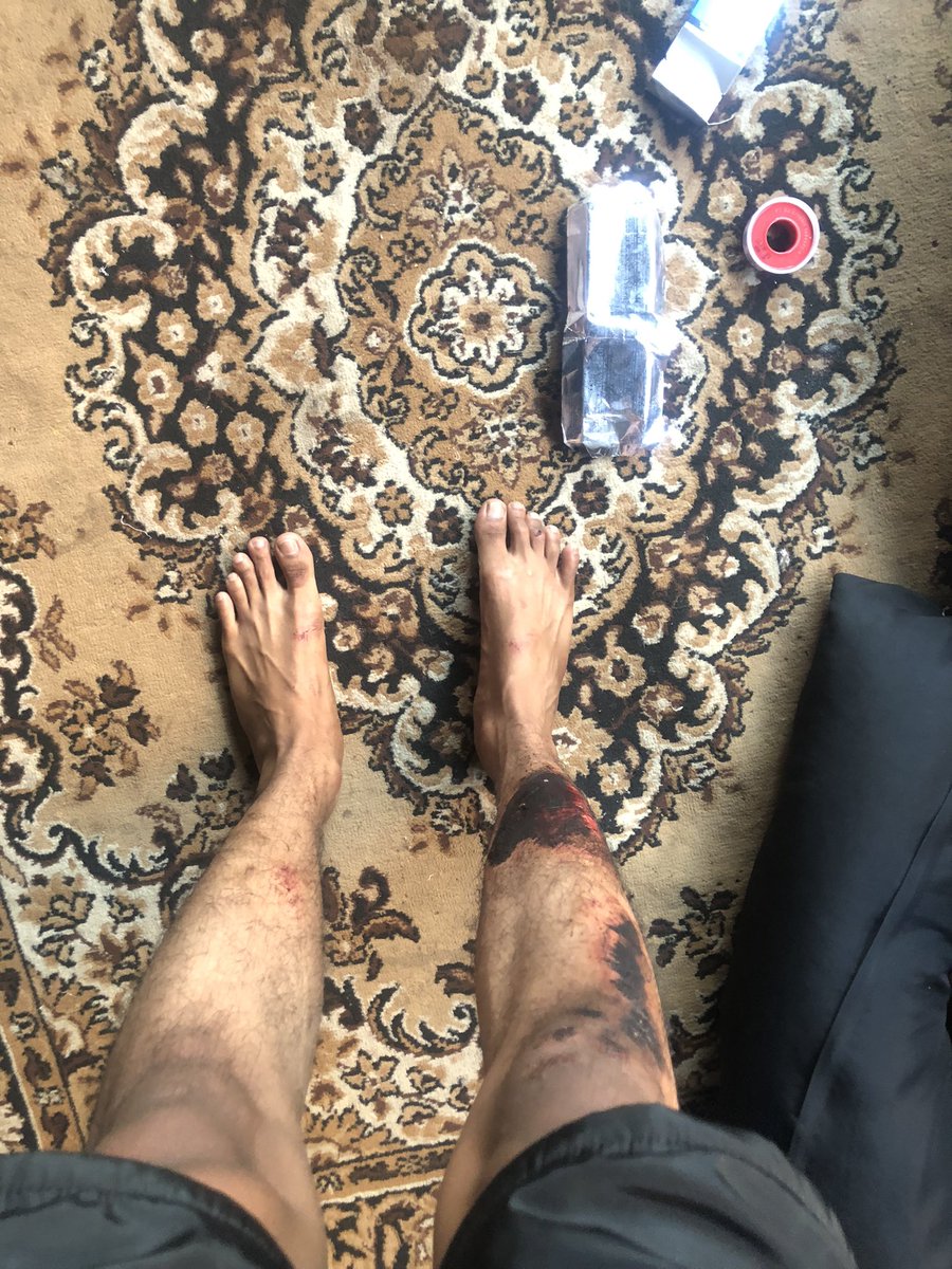 killmeplzzzz_'s tweet photo. kado ultah ke 23🥵 https://t.co/tHqq38oQvQ