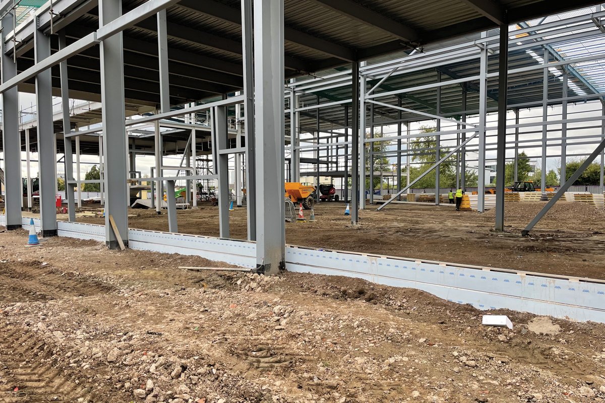 MkerbSolutions's tweet photo. MKERB Next Generation -✔️ Fast-tracked perimeter construction in one hit ✔️ Continuous lengths of up to 18 metres ✔️ Permanent shuttering with reinforcing bars for added strength ✔️ Unique hanging bracket for secure shuttering 📞 01939 210066 or email info@mkerb.co.uk https://t.co/OuAaPDelw3