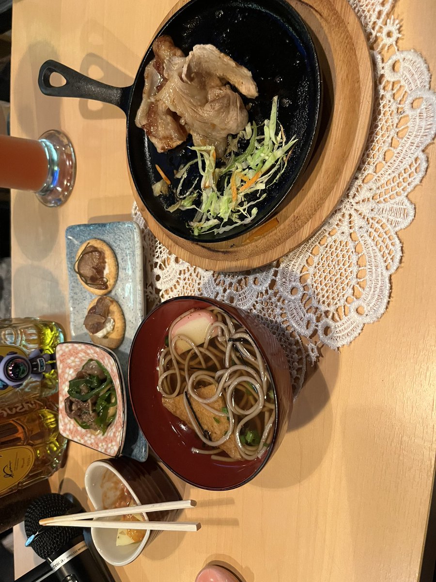 今日は！！
スナックでいっぱい（〃＾∇＾）o_彡☆
皆さん✨今日も1日お疲れ様でした！(*´╰╯`๓)♬