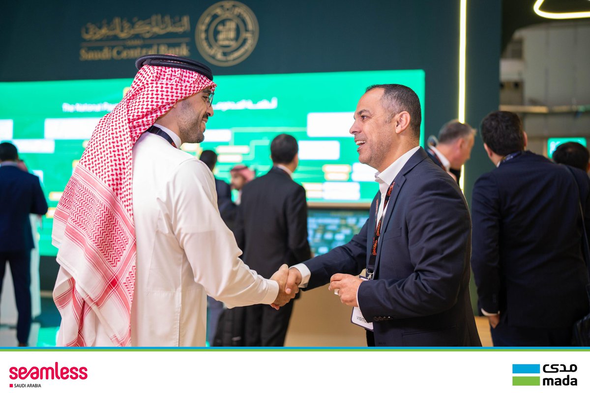 mada's tweet photo. مقتطفات من جناح #البنك_المركزي_السعودي "ساما" في اليوم الثاني من مؤتمر #سيملس_السعودية.

Highlights from #SAMA booth on the 2nd day of #SeamlessKSA conference https://t.co/rPV8zo3Xcc
