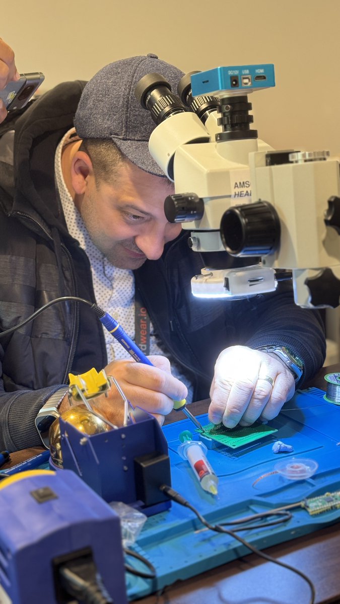 hardwear_io's tweet image. 👀 What&apos;s HardPwn all about? If you&apos;ve ever been curious about the process, we&apos;re here to give you an inside look!

Know More: hardwear.io/netherlands-20…

#HackFearlessly #HardPwn #hardwarehacking #ethicalhacking