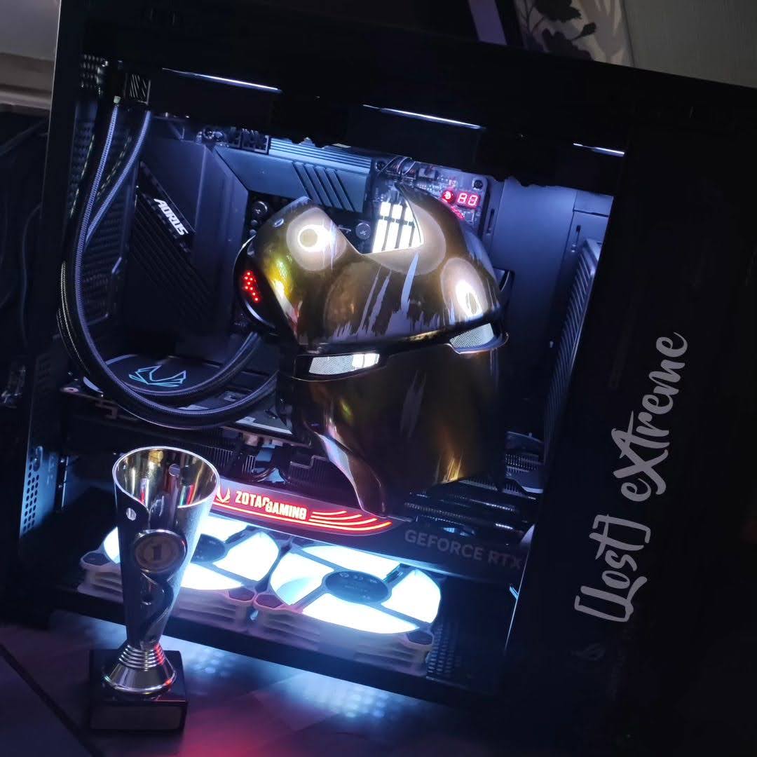 A ZOTAC GAMING GeForce RTX 4090 OC é como o Reator Arc do Homem de Ferro para um poder de jogo incomparável.  📷 IG: pcfreaks_extreme 

#RTX4090 #RTX40 #OC #Tech #GPU #GamingPC #PCBuild #PCHardware #PCComponents