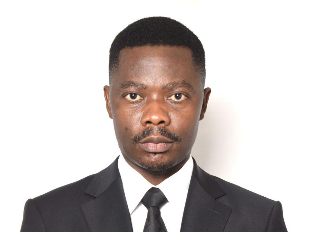RadjabuAli4677's tweet photo. #RDC! Le journaliste @PatrickLokala_ sera jugé en audience publique  ce jeudi 24 octobre 2024. Il est accusé par le confrère Christian @lusakuenoc et les magistrats.
@simeonisako13 https://t.co/QUwHNUo2Sx