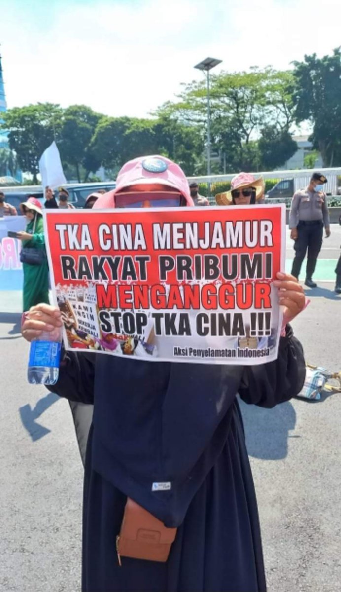 USIR TKA CHINA !!!
SEKALIAN SAMA BIANG KEROKNYA
ANGKAT KAKI DARI INDONESIA !!!!!
#UsutIjazahPalsuJokowi 
#FufufafaWapresIlegal