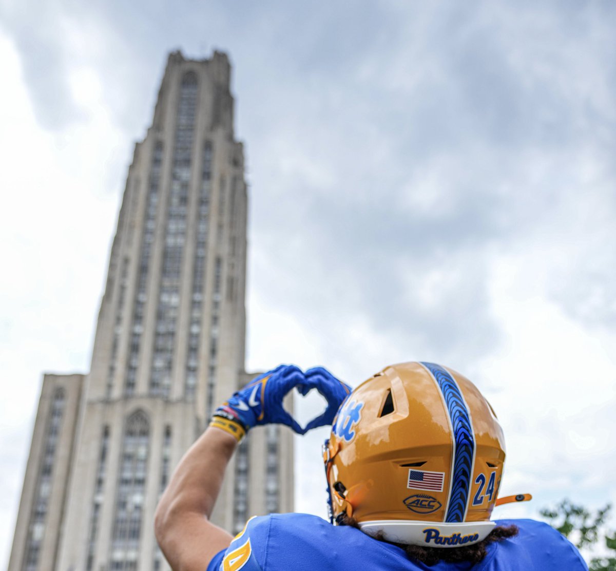 Pitt_FB's tweet photo. Tomorrow @SportsCenter is LIVE from the CATHEDRAL LAWN at 2PM 🟡🔵

Come hang with @MattBarrie @CoachDanMullen … AND THE LEGEND LARRY FITZGERALD @LarryFitzgerald 🙌

@ESPNCFB is LIVE from The Burgh - We’ll see you at the Cathedral of Learning! 🗣️

#HailToPitt x @ThePantherPitt https://t.co/FNu0kdPaT6
