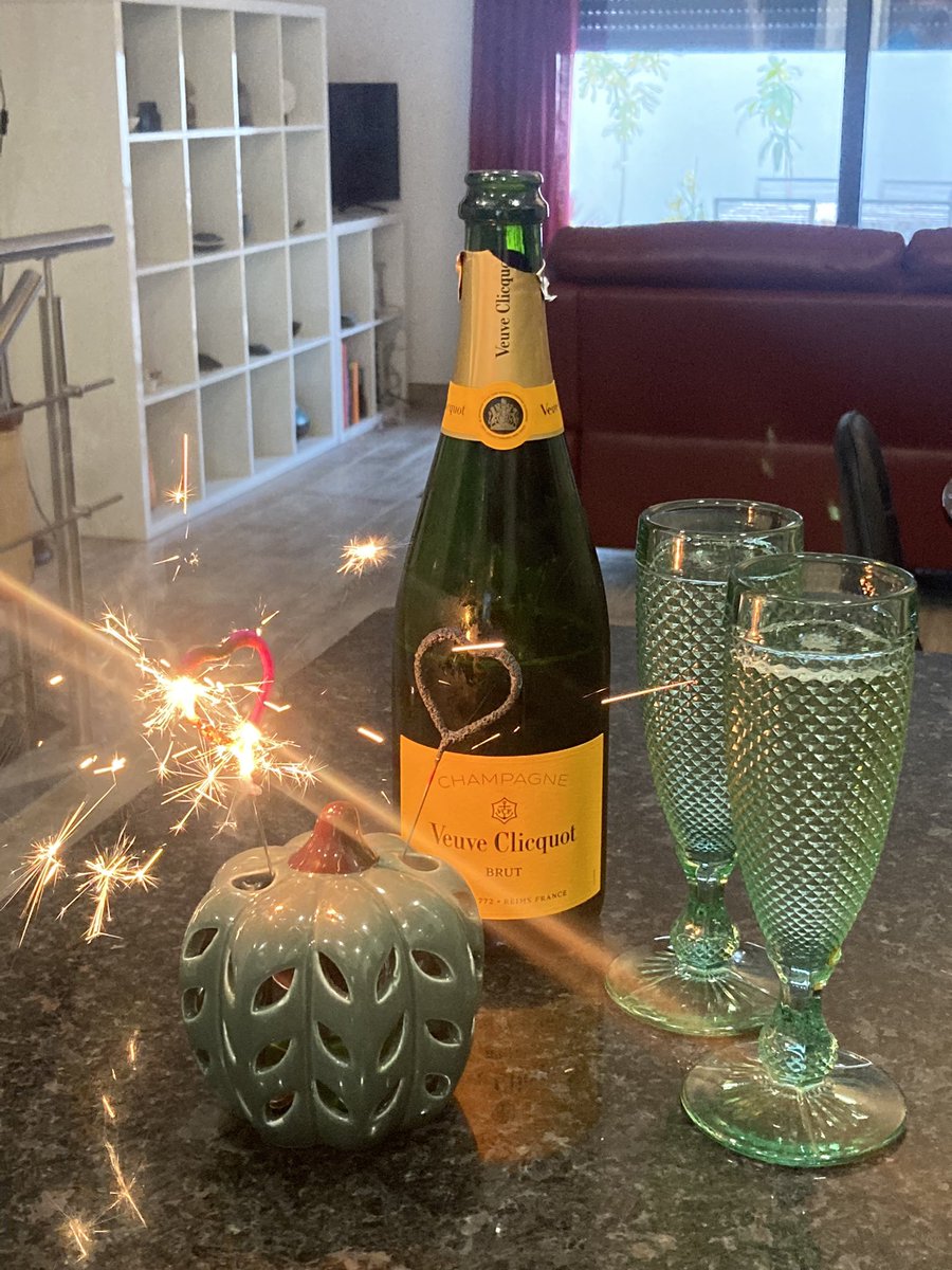 No Strange Kate tweet media