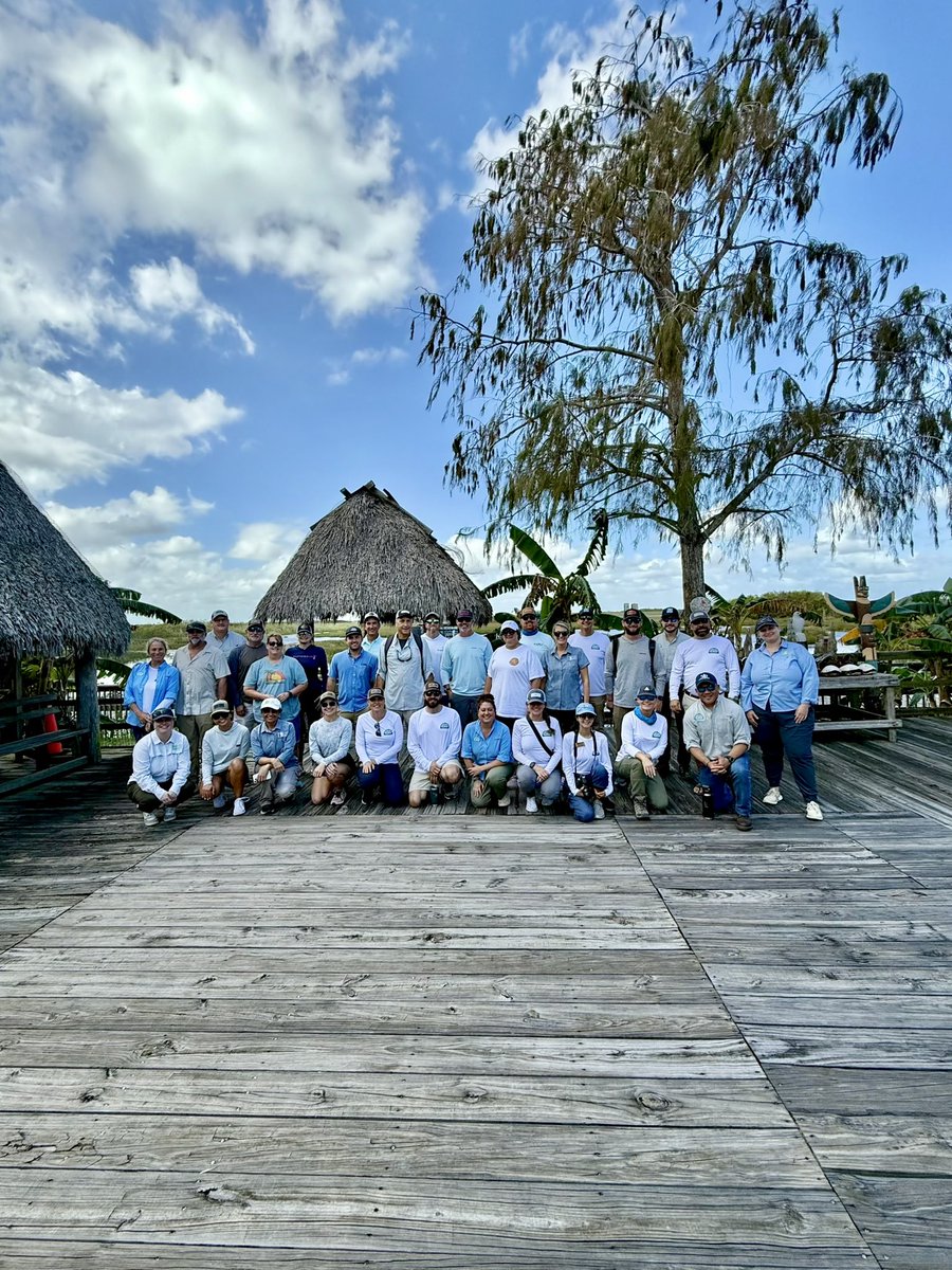 Restoring America’s #Everglades will benefit our coastal communities, ecosystems, &amp; economies, as we explored yesterday with our Preserving Paradise program — a partnership between SCCF, <a href="/Capt4CleanWater/">Captains For Clean Water</a>, the <a href="/evergfoundation/">The Everglades Foundation</a>, &amp; the SanCap Chamber. 

🔗: sccf.org/blog/2024/10/2…