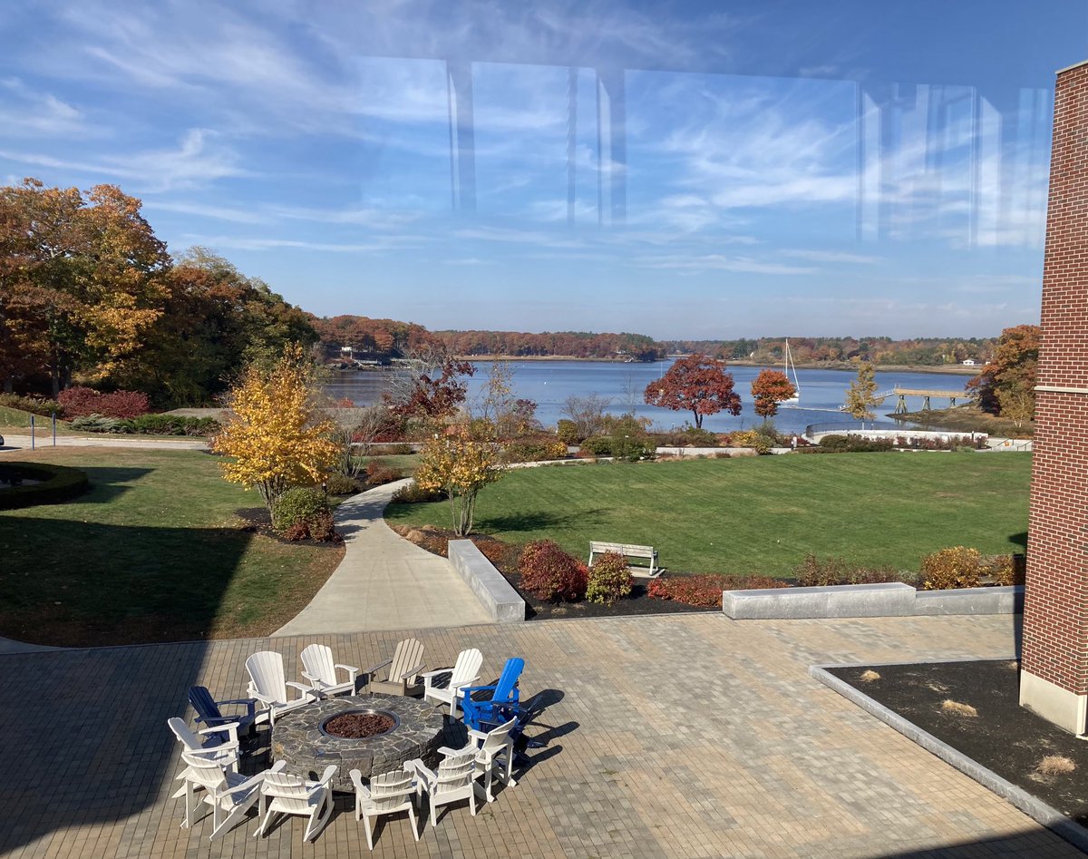 Amy Keirstead🇨🇦 (@amykeirstead) on Twitter photo This is my 17th fall at <a href="/unetweets/">University of New England</a> and I never grow tired of this view. This is my 17th fall at <a href="/unetweets/">University of New England</a> and I never grow tired of this view.