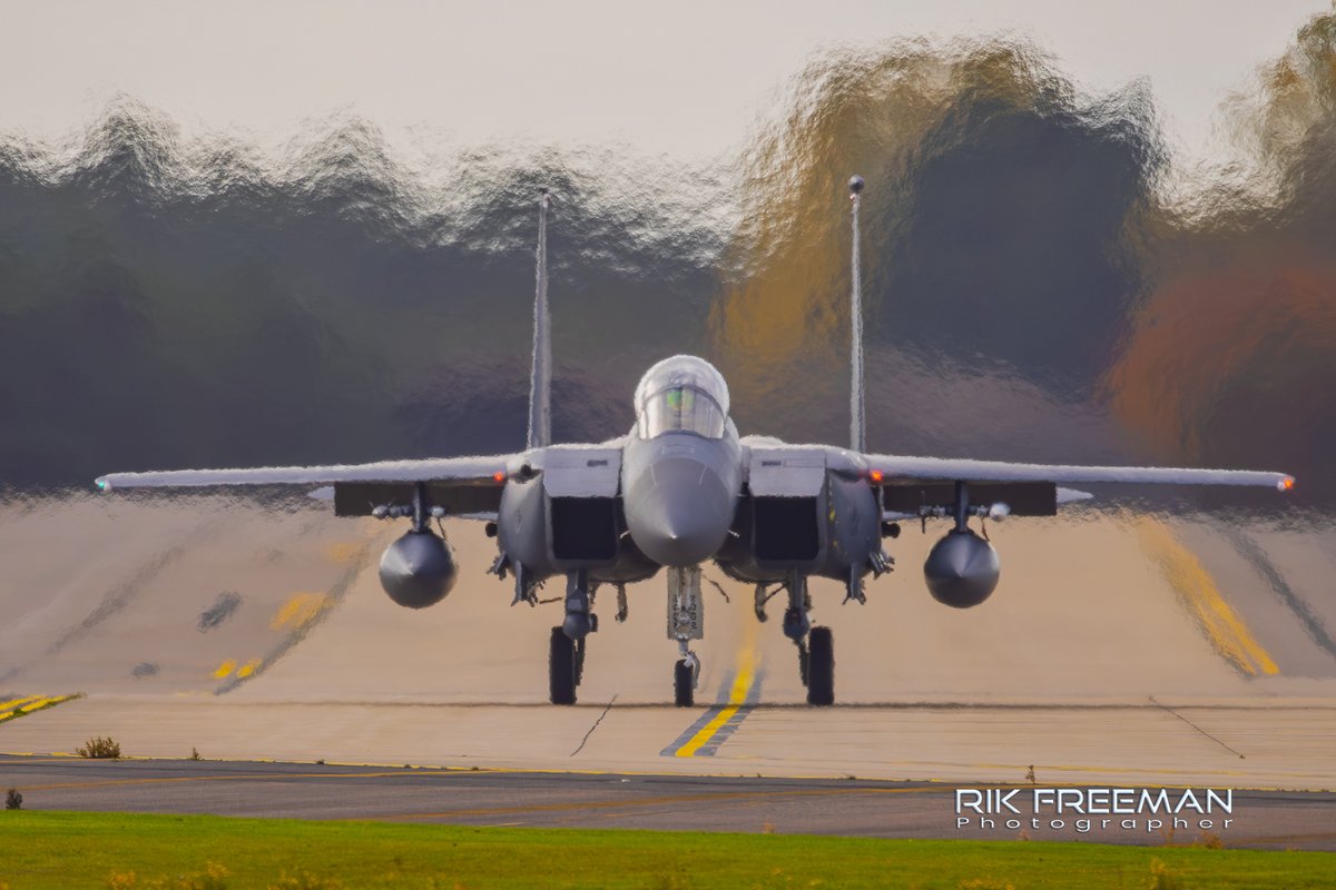 rickfr01's tweet photo. A quick visit to @RAFLakenheath1 yesterday to get my fix of Afterburner ear bleed along with @mikesaltsman194. The #f15's & #f35's of the @48FighterWing putting on a good show for us all.
@CanonUKandIE @Benro_UK @usairforce #liveforthestory #fightertown #avgeek https://t.co/7ONBwwvlnh