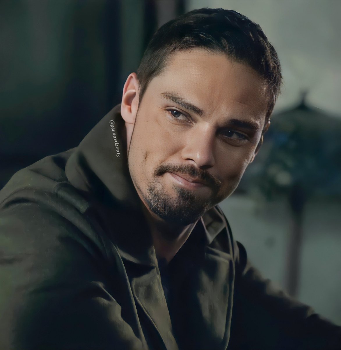 pscoordsen13's tweet photo. @tbrock623 @57Veronica You are most welcome, and thank you, Tracey🤓. I hope you all are having a lovely Wednesday😘🌹🥰💕.
#JustJayRyan #EveryDayGorgeous
#BatB #BeautyAndTheBeast https://t.co/xuxx7mTjKS