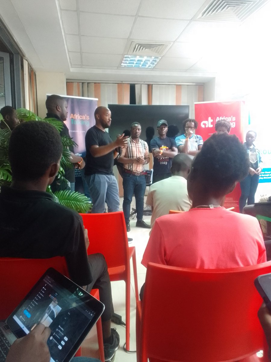 ArseyKun's tweet photo. The AT judges are talking people
#InnovatingAfricasFuture
#BuildWithAT
#WeLoveNerds
#Summit24 https://t.co/tUK452pe4K