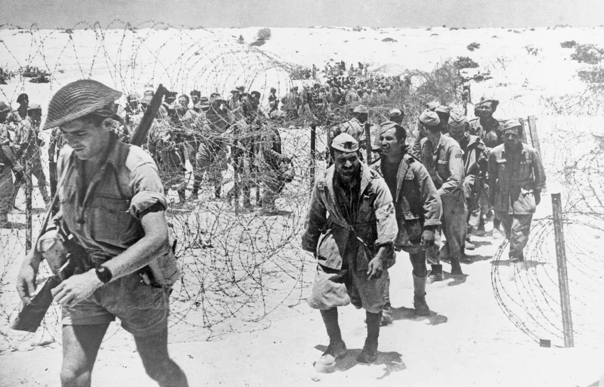 _WW2_Facts's tweet photo. Today 82 years ago marked the beginning of the Second Battle of El Alamein in Egypt. This decisive battle, led by British General Montgomery, was a turning point in the North African campaign. It led to the defeat of German forces under Rommel and stopped the Axis powers advance. https://t.co/bybeCgskEU