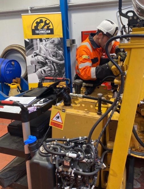 FinningNews's tweet photo. Tom March recently competed in the Caterpillar® Global Dealer Technician Challenge. Here he was able to demonstrate all the benefits of having a #finningUKIreland engineer repairing your machine.
Find out more:
https://t.co/s06YjumY4s
#gdtc #finningUKIreland #engineer https://t.co/DhrgNcuyl9