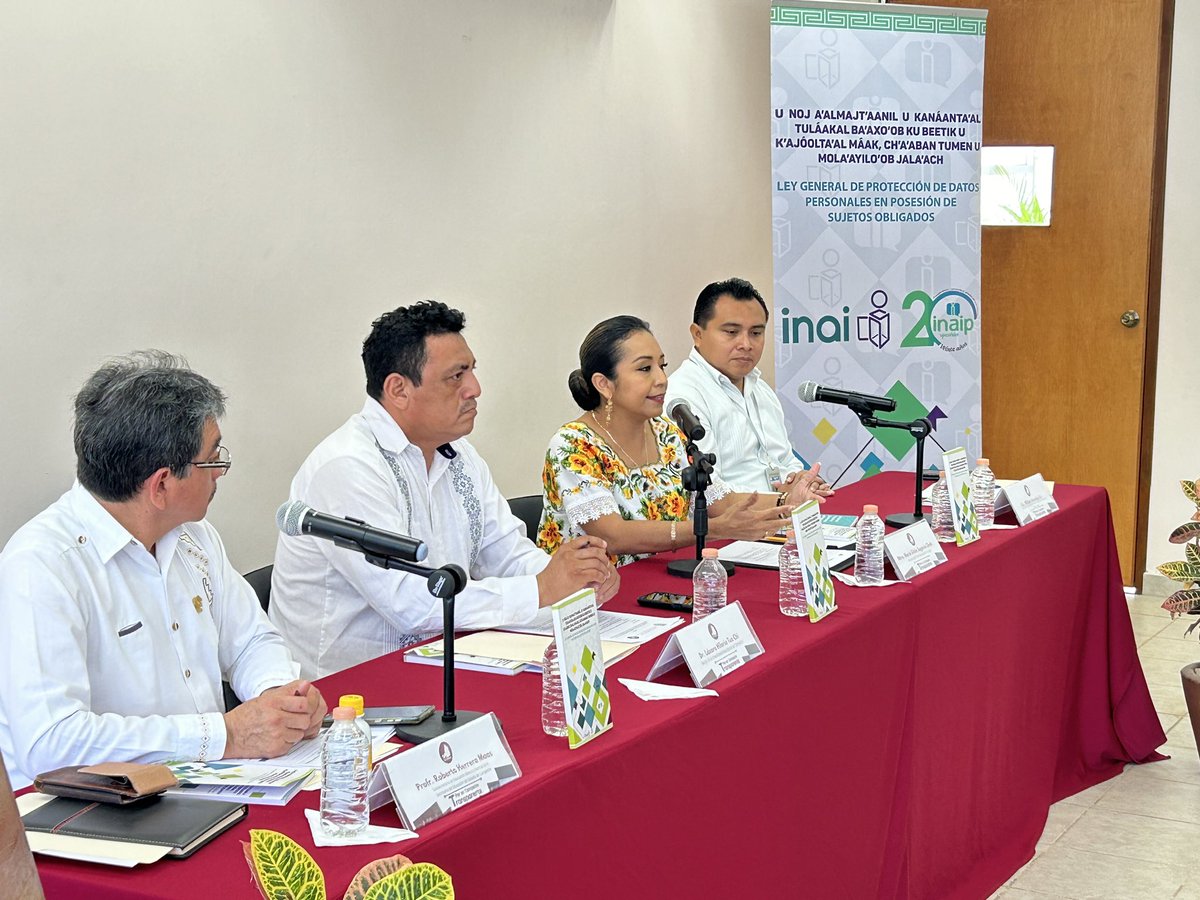 En Campeche, la Coordinadora de la Región Sureste del <a href="/CONAIP_SNT/">Sistema Nacional de Transparencia</a> <a href="/GildaSegovia4/">GildaSegoviaC</a> presenta la Ley General de Protección de Datos Personales en Posesión de Sujetos Obligados, traducida a la Lengua Maya, traducida por el <a href="/Inaip/">Inaip Yucatán</a>