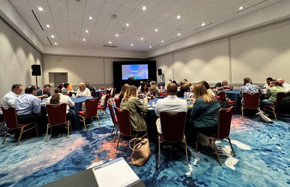 NICELtd's tweet photo. Today, NICE's Maor Revah, Director, Digital & AI, hosted an exciting Lunch and Learn at @CallCenterICMI's #CCExpo!
Maor discussed NICE's #AI solutions that allow businesses to their elevate contact center operations and empower their teams. https://t.co/bx2ingPlhf