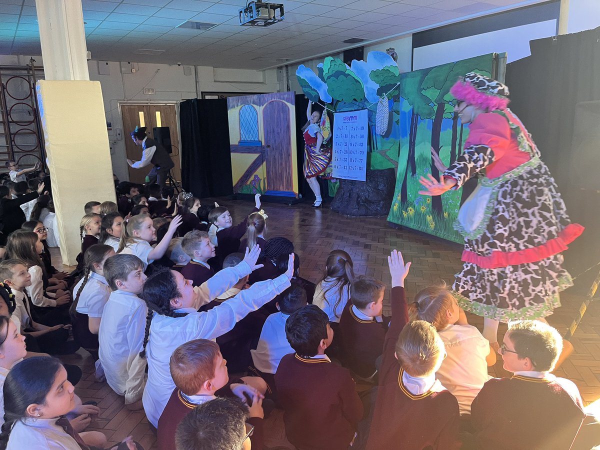 We loved <a href="/MandMTheatrical/">M&M Theatrical Prod</a>’s production of Jack and the Beanstalk! What a great surprise🤩 <a href="/AnfieldPrimary/">Anfield Primary</a> <a href="/AnfieldRoadY6/">AnfieldRoadY6</a> <a href="/AnfieldRoadY5/">AnfieldRoadY5</a> <a href="/AnfieldRoadY4/">AnfieldRoadY4</a>
