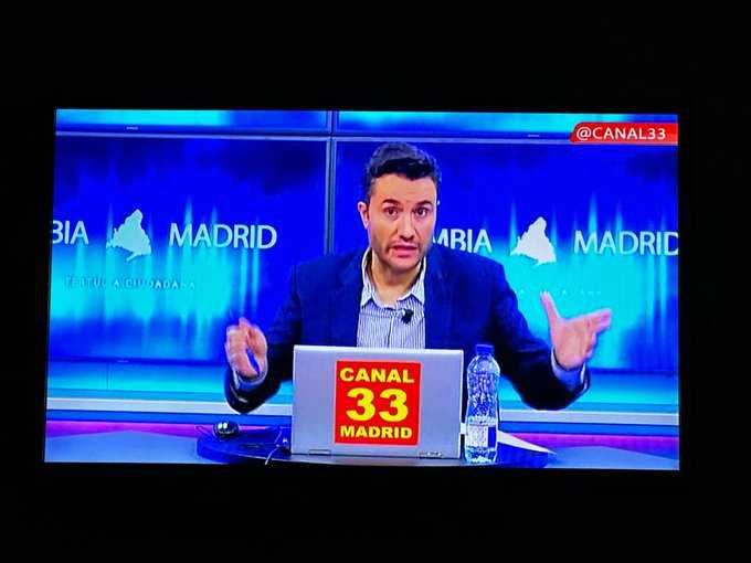 Julio de la Fuente (@juliodirecto) on Twitter photo Hoy en Cambia Madrid @canal33 Entrevista a <a href="/almudenanegro/">Almudena Negro 🇪🇸 🇩🇪</a>, alcaldesa <a href="/ayto_torre/">Ayuntamiento de Torrelodones</a>; Debate nacional (corrupción, tribunales, vivienda) con <a href="/FernandoFanego/">Fernando Fanego</a> <a href="/FcoSerrato/">Fran Serrato</a> <a href="/danielgalvalizi/">Daniel Galvalizi</a> y <a href="/fernangonzalez/">Fernán González</a>; y Charla con <a href="/CHARLYBAHON/">CHARLY BAHON</a>, presidente de <a href="/ApmuPM/">APMU</a> sobre Policía Municipal Madrid Hoy en Cambia Madrid @canal33 Entrevista a <a href="/almudenanegro/">Almudena Negro 🇪🇸 🇩🇪</a>, alcaldesa <a href="/ayto_torre/">Ayuntamiento de Torrelodones</a>; Debate nacional (corrupción, tribunales, vivienda) con <a href="/FernandoFanego/">Fernando Fanego</a> <a href="/FcoSerrato/">Fran Serrato</a> <a href="/danielgalvalizi/">Daniel Galvalizi</a> y <a href="/fernangonzalez/">Fernán González</a>; y Charla con <a href="/CHARLYBAHON/">CHARLY BAHON</a>, presidente de <a href="/ApmuPM/">APMU</a> sobre Policía Municipal Madrid