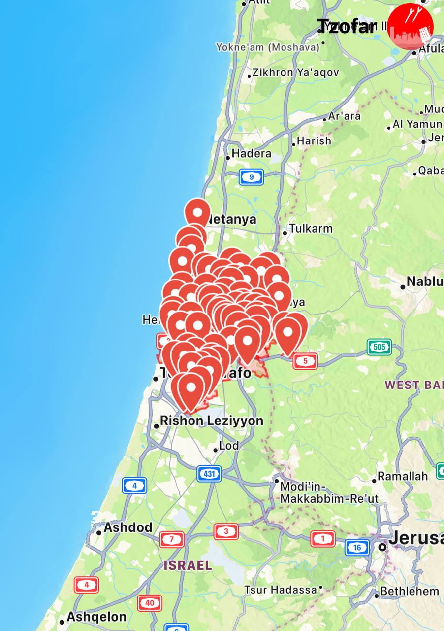 Gal71y1XEAADVZS?format=jpg&name=large