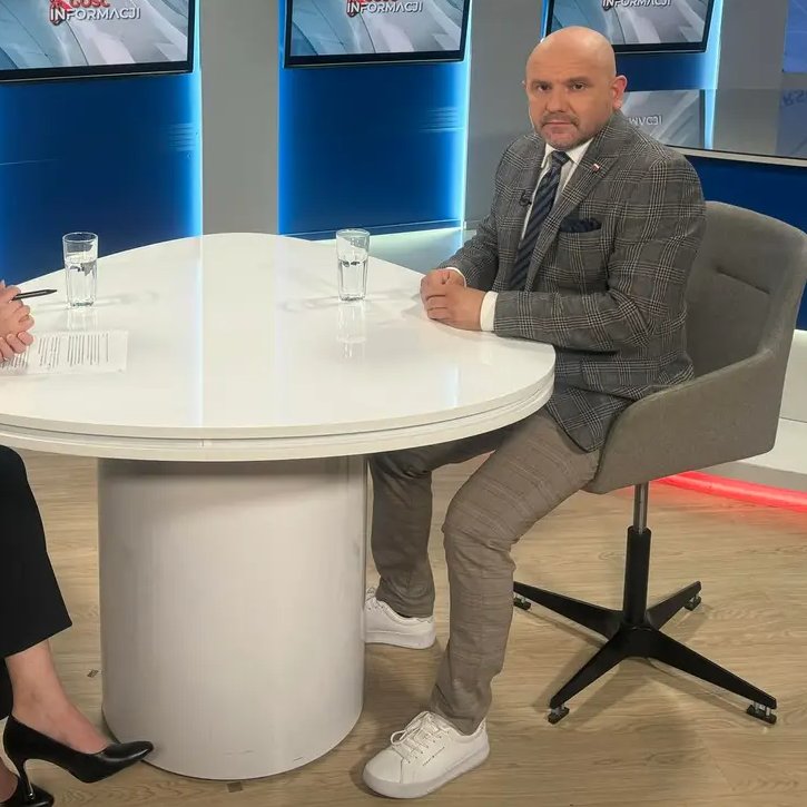 _slaventy_'s tweet image. Sam Christian Paul  projektował 😉