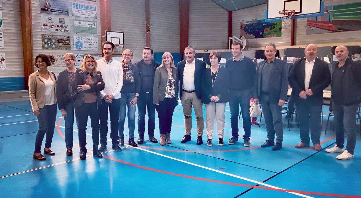 Perotsylvie2's tweet photo. Les 22 et 23 octobre 2024 
GENERATIONS EN FÊTE 
Merci à tous les bénévoles qui chaque année sont présents et permettent à cette événement d’avoir lieu pour le plaisir de tous petits et grands . https://t.co/h5pzz48mlF