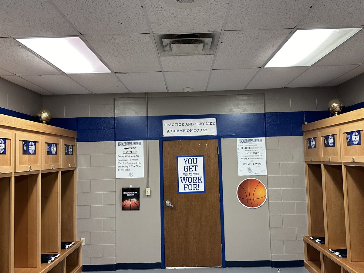 Lindale Eagles Basketball (@eaglehoops_lhs) on Twitter photo The calm before the storm. We got the Varsity guys moved into their lockers and are ready for a great first day of UIL practice! #NPH #EAGLEPRIDE The calm before the storm. We got the Varsity guys moved into their lockers and are ready for a great first day of UIL practice! #NPH #EAGLEPRIDE