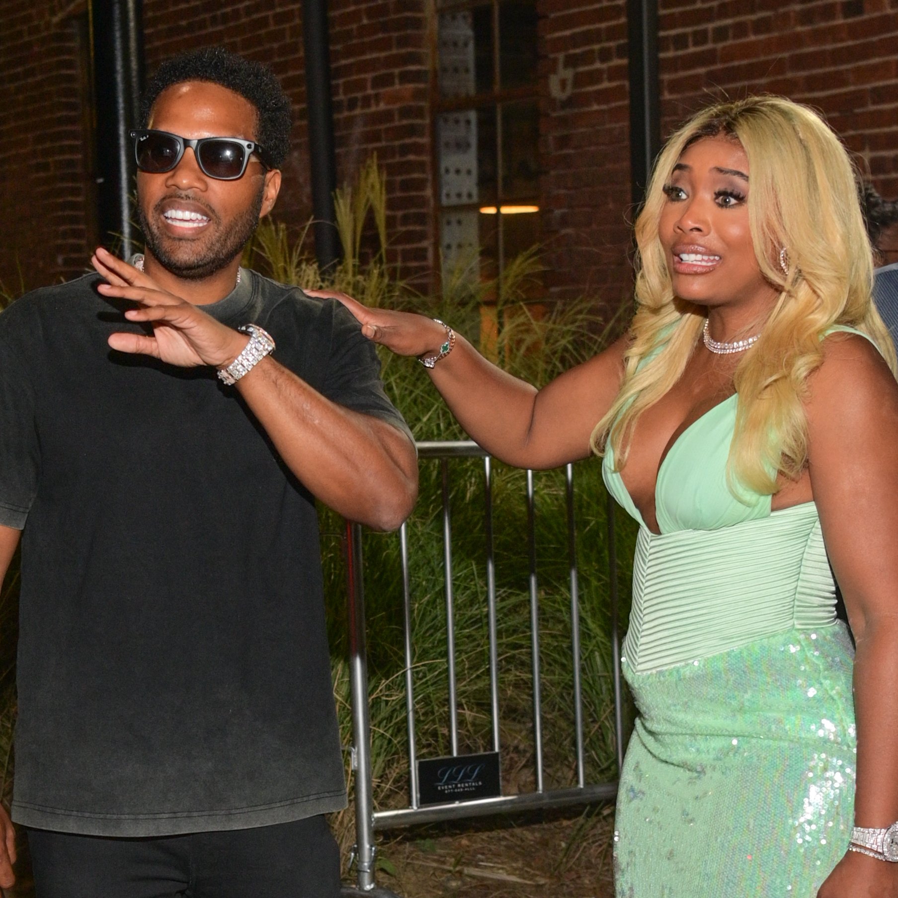 TheShadeRoom على X: "See what happened between Jasmine Bleu and Mendeecees before this ^ scene. WATCH: https://t.co/wq3YLssSs4 https://t.co/5KG6L57Ndo" / X