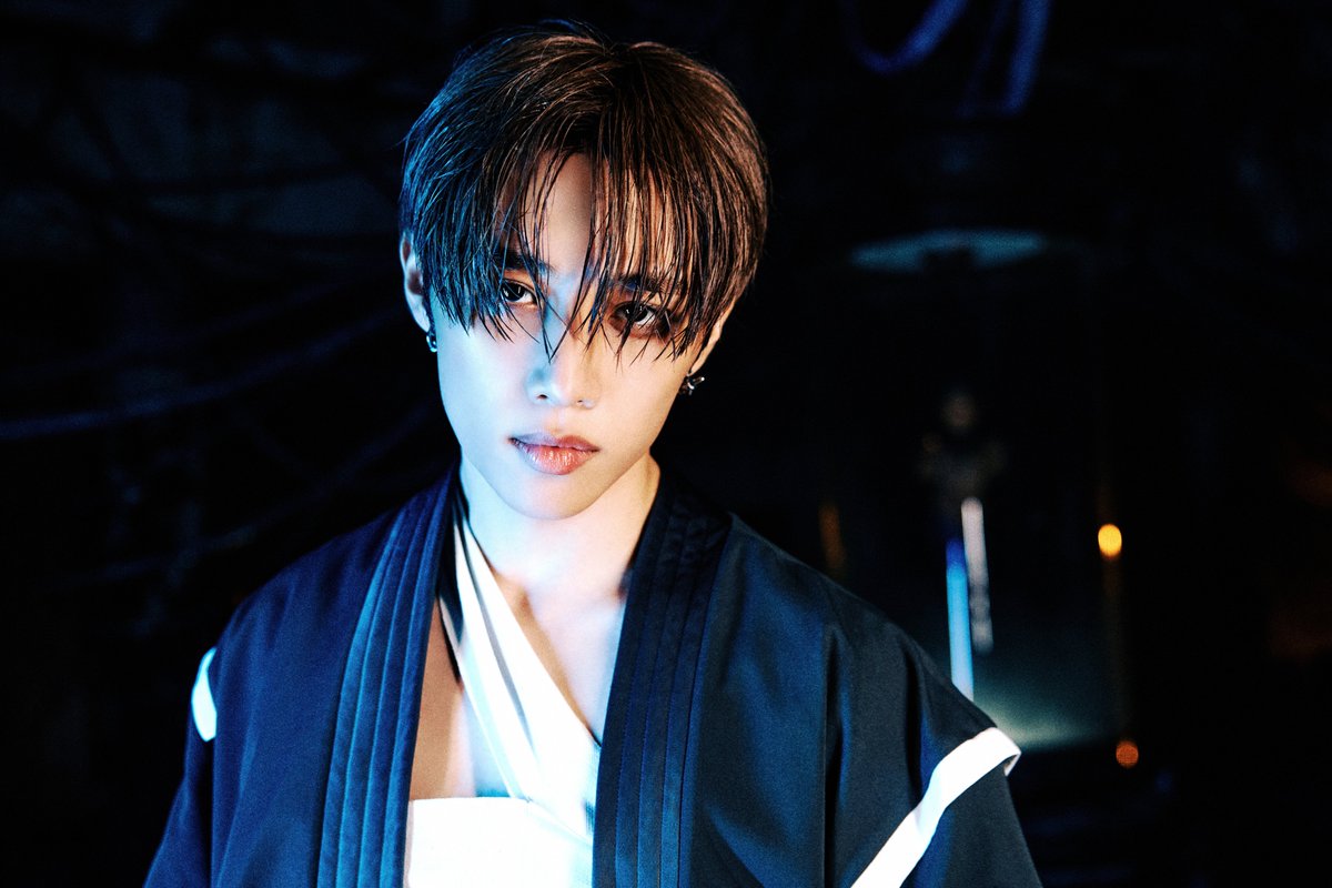 IST_THEBOYZ's tweet photo. THE BOYZ(더보이즈) 9th MINI ALBUM [導火線] #TRIGGER Photo⁽²⁾

🕯️ 2024.10.28 6PM Release
🔥 https://t.co/eGhtYtEgK9
🔥 https://t.co/pkTs4oRipr

#THEBOYZ #더보이즈
#導火線 #도화선 #TRIGGER https://t.co/dhOIa2wOJC